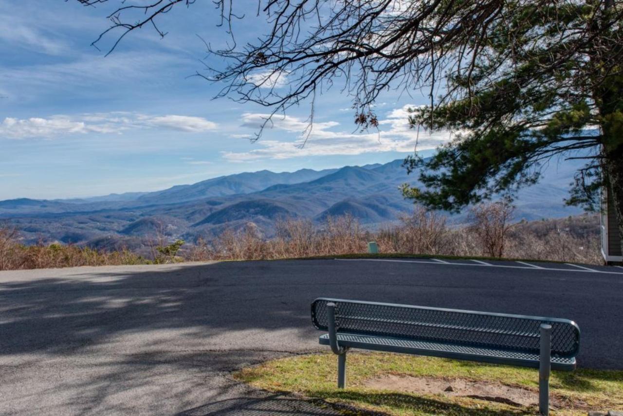 Smoky Mountains Studio With Balcony Gatlinburg Esterno foto