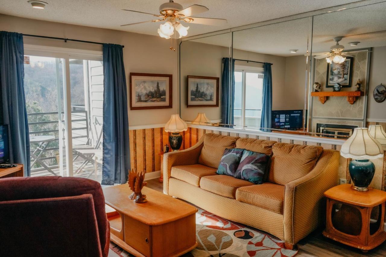 Smoky Mountains Studio With Balcony Gatlinburg Esterno foto